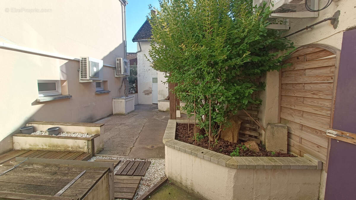 Appartement à SAINT-MARCEL