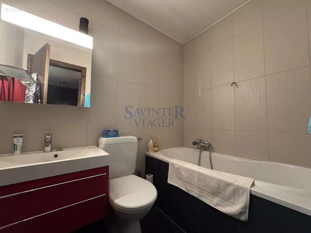 Appartement 91 m², terrasse 20 m2. Proche centre – Vue Alpes - photo 7