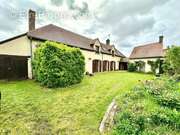 Maison à LA GUIERCHE