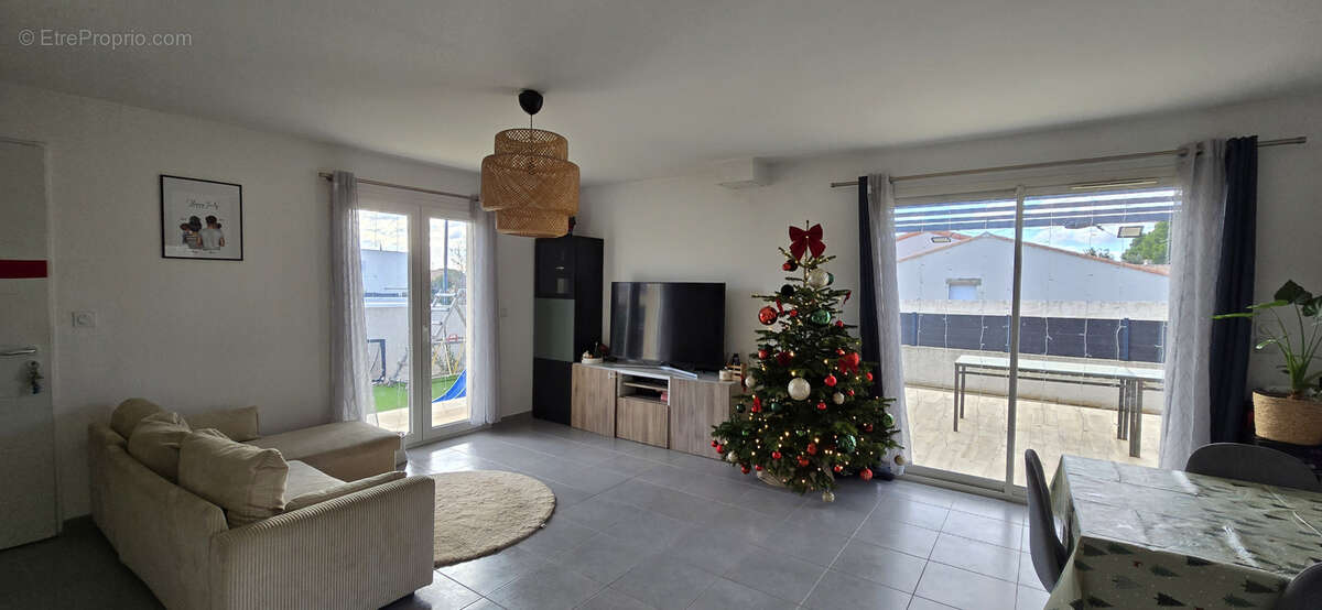 Maison à JONQUIERES