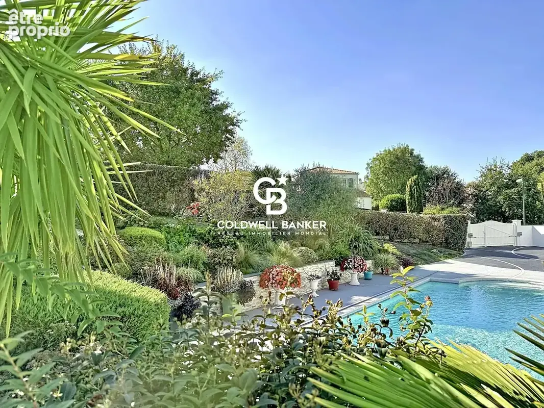 Maison de prestige à vendre à Talmont-Saint-Hilaire : Piscine, calme et nature - photo 13
