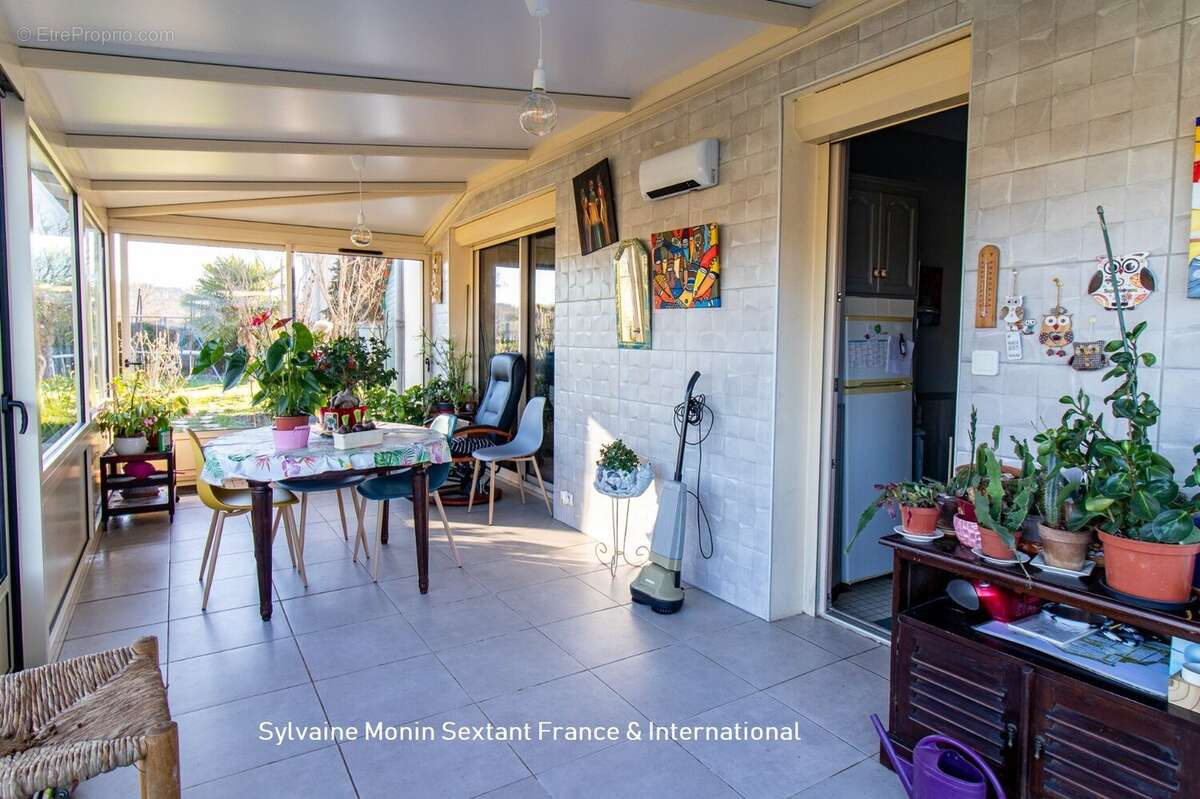 Maison de caractère spacieuse et lumineuse - photo 9