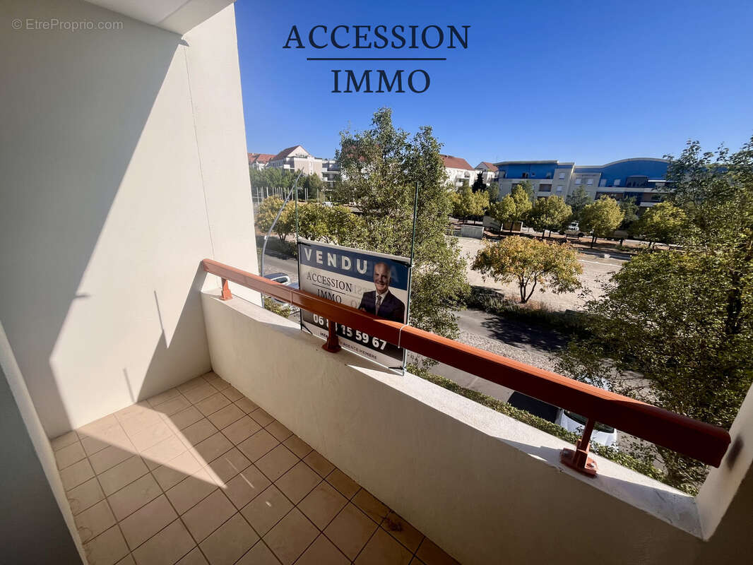 2 pièces avec CHAMBRE Dijon TOISON D'OR 34 m2 au 2ème étage dans Résidence Ravalée avec balcon /Cave + Parking - photo 5