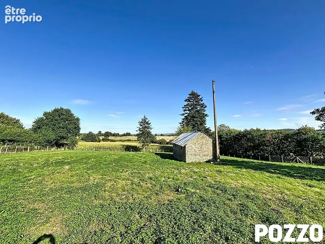 A Vendre - Tirepied Sur Sée - Maison 6 pièce(s) 160 m² -terrain-dépendances - photo 2