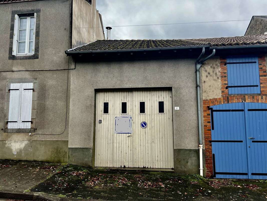 Maison à LE DORAT