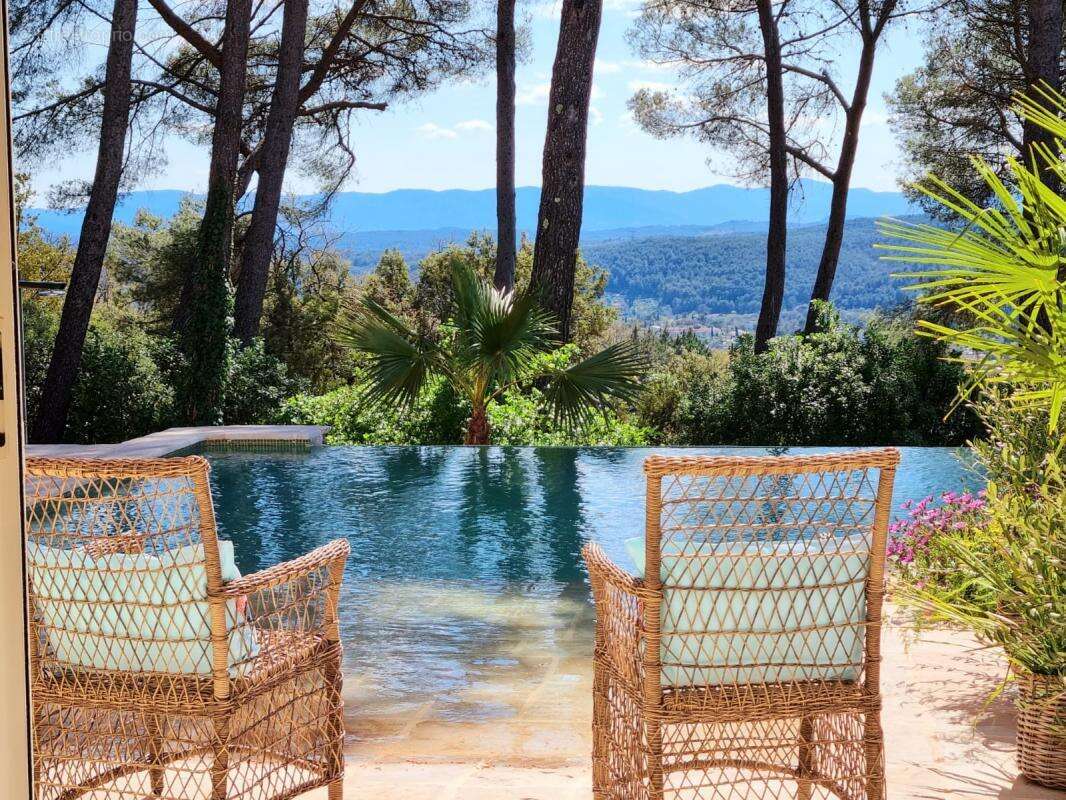 Maison à DRAGUIGNAN