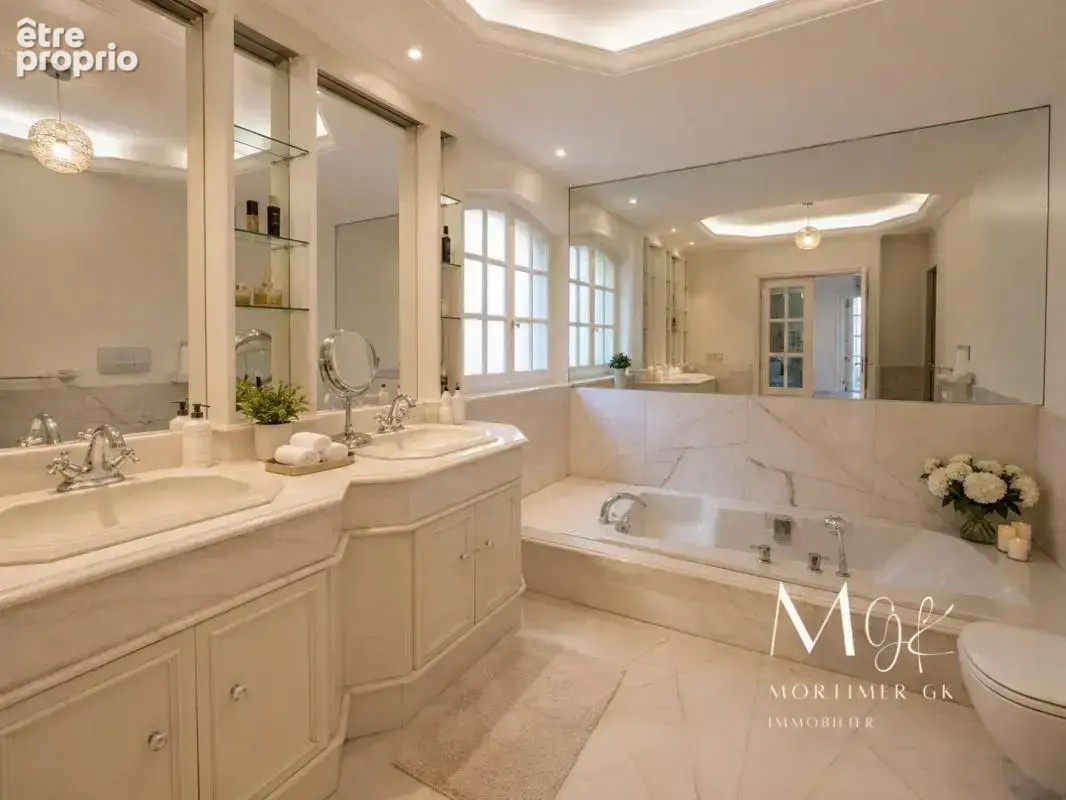 Maison 256 m² à Mandelieu-La-Napoule  - photo 10