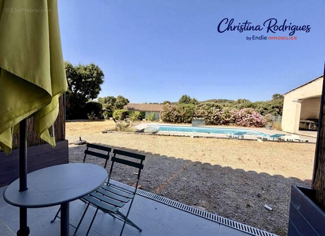 Appartement à SILLANS-LA-CASCADE