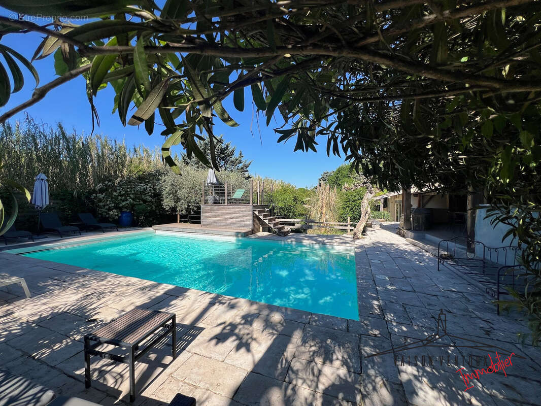 Maison à VAISON-LA-ROMAINE