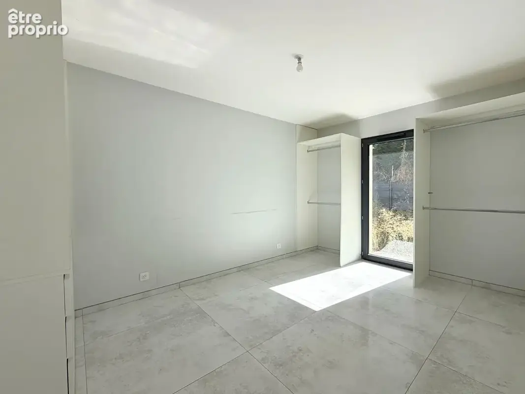 Saint-chamond  villa récente de 2024  110 m² - photo 4