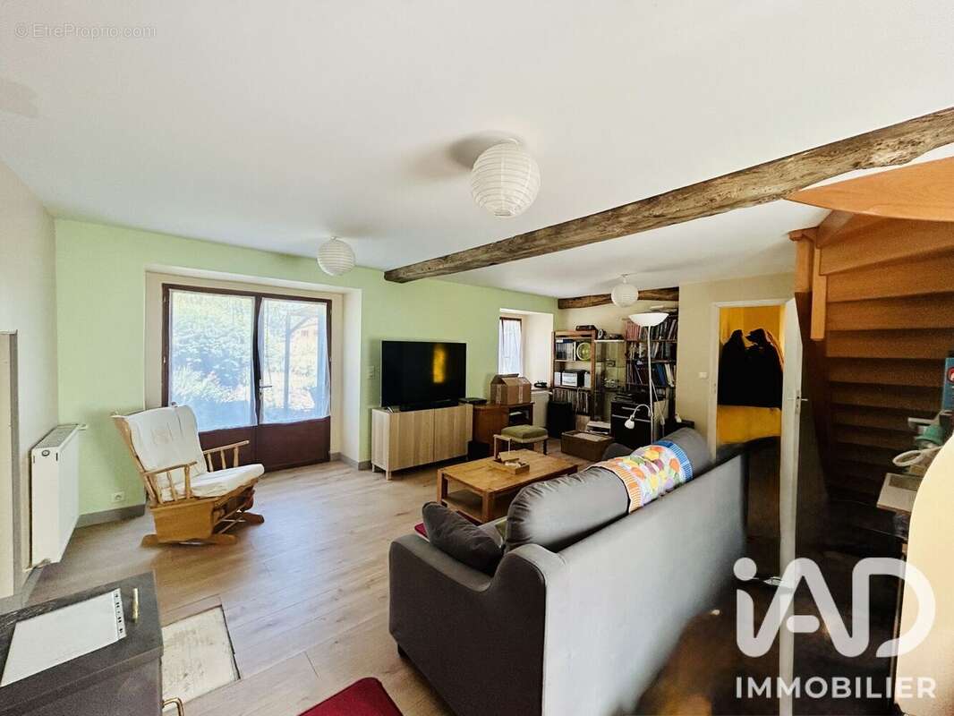 Maison 158 m² à Le Chatellier  - photo 5