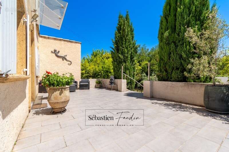 Maison à MARSEILLE-11E