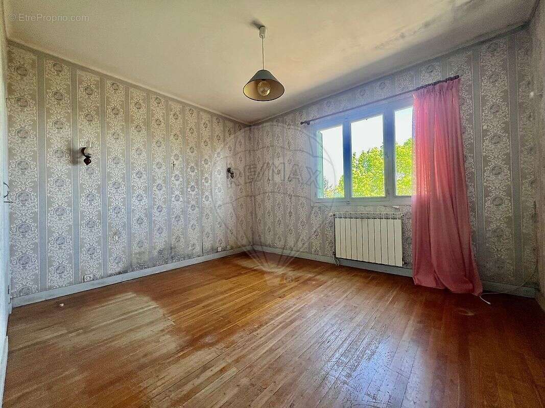 Maison à ARNAS