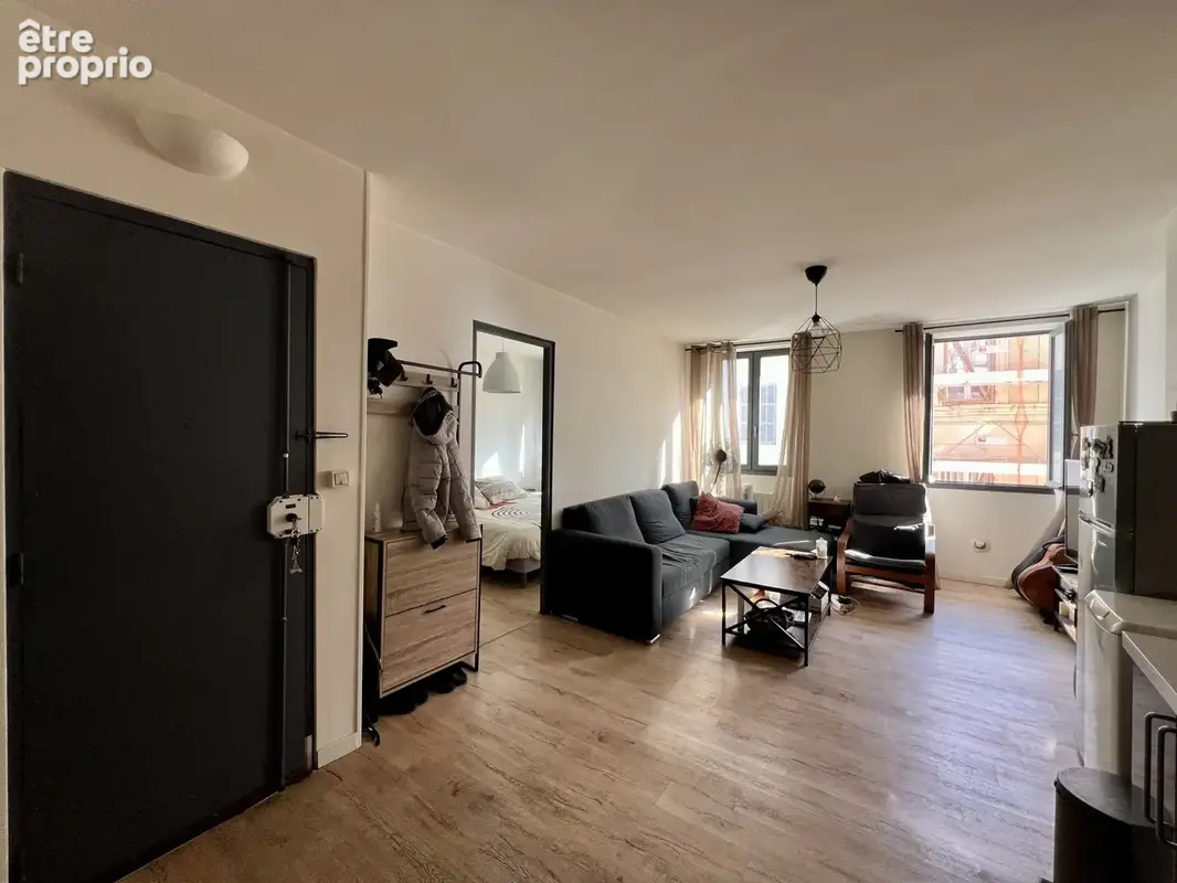 Appartement à MARSEILLE-6E