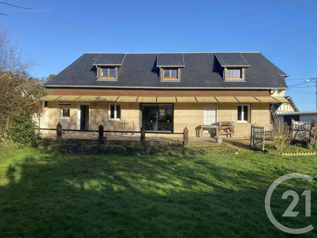 Maison à BERNAY