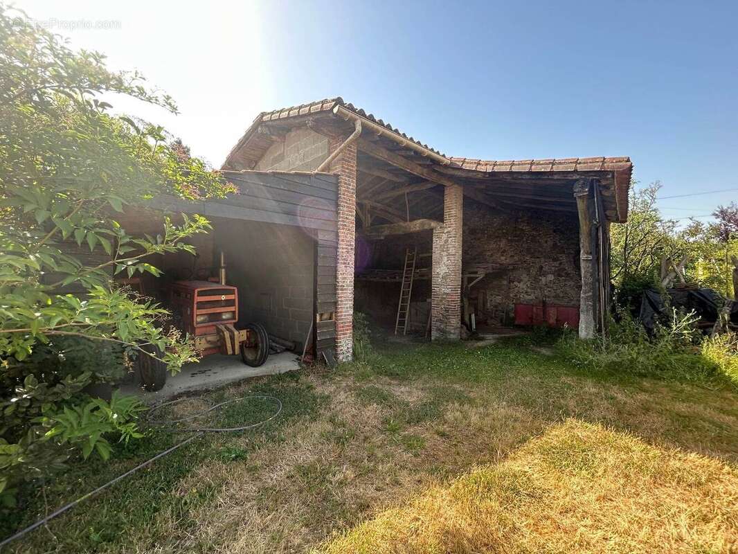 Terrain 730 m² à Vallet  - photo 2