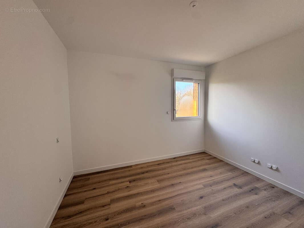 Maison à SAINT-GEOURS-DE-MAREMNE