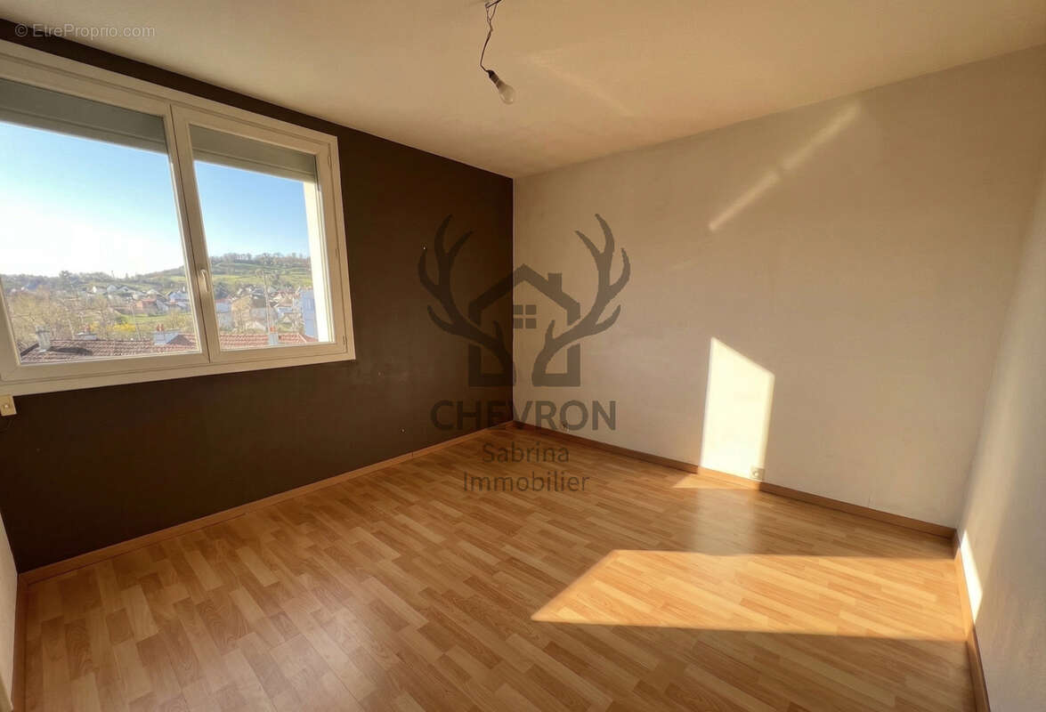 Appartement à CHARLEVILLE-MEZIERES