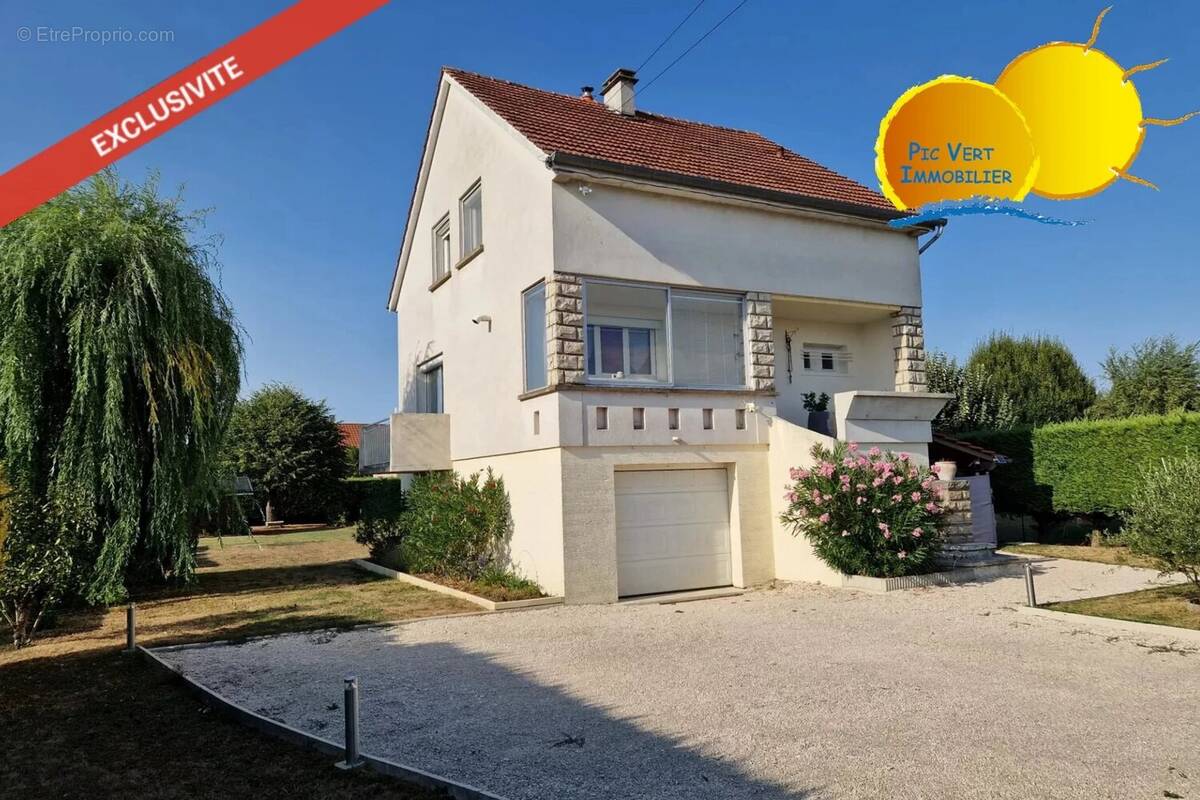 Maison à AUXONNE