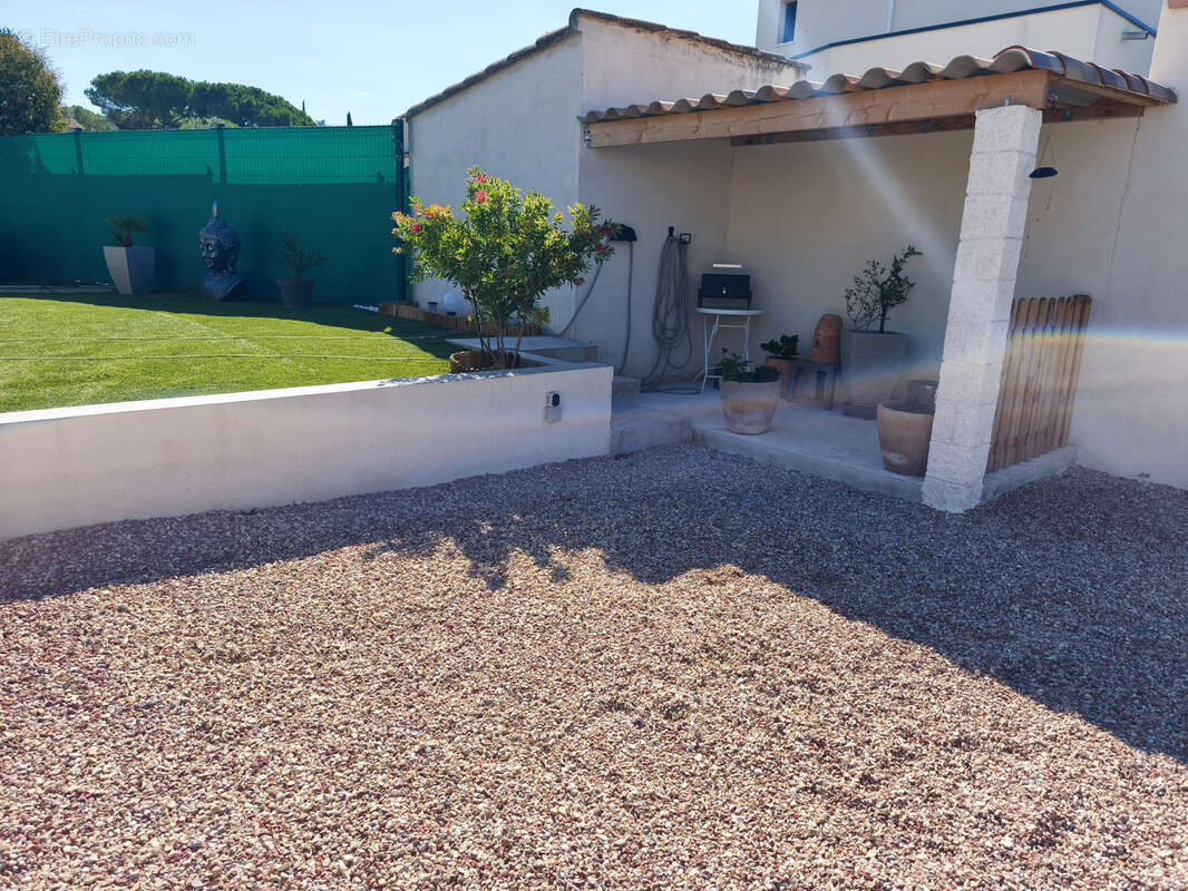 Maison à BEAUVOISIN