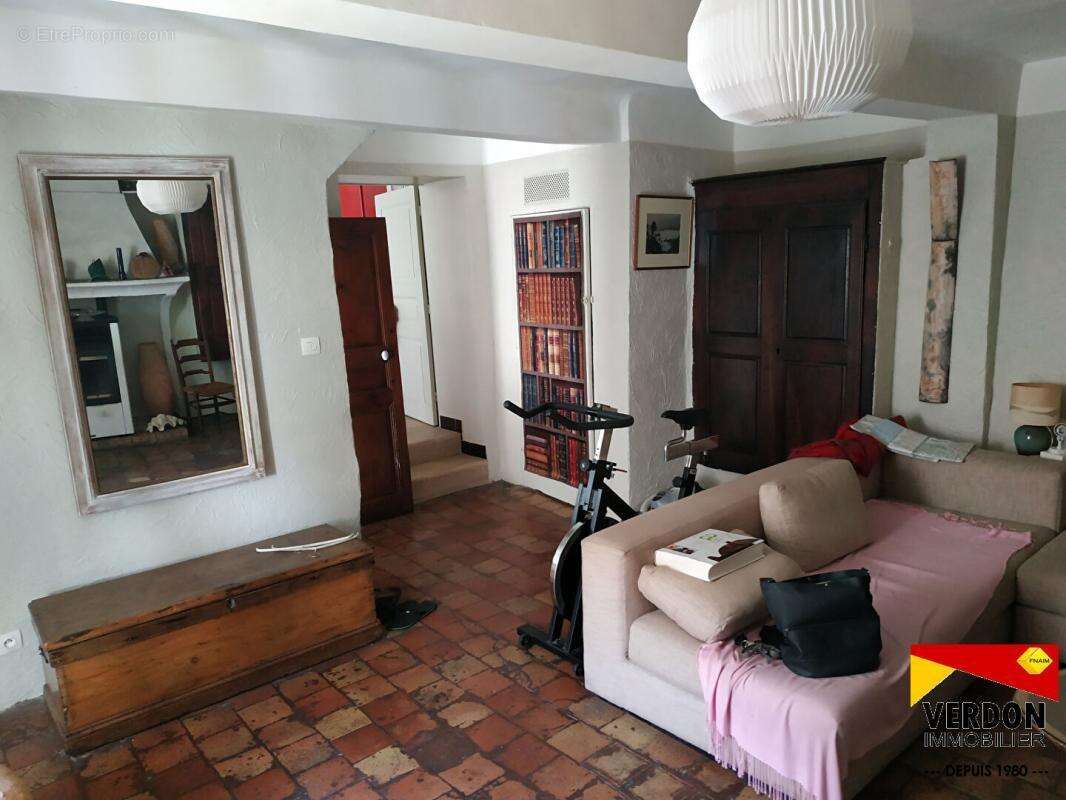 Maison à CASTELLANE