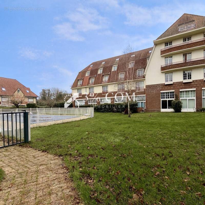 Appartement à NESLES