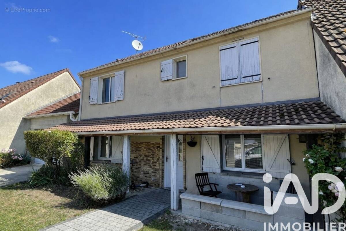 Photo 1 - Maison à COULOMMIERS
