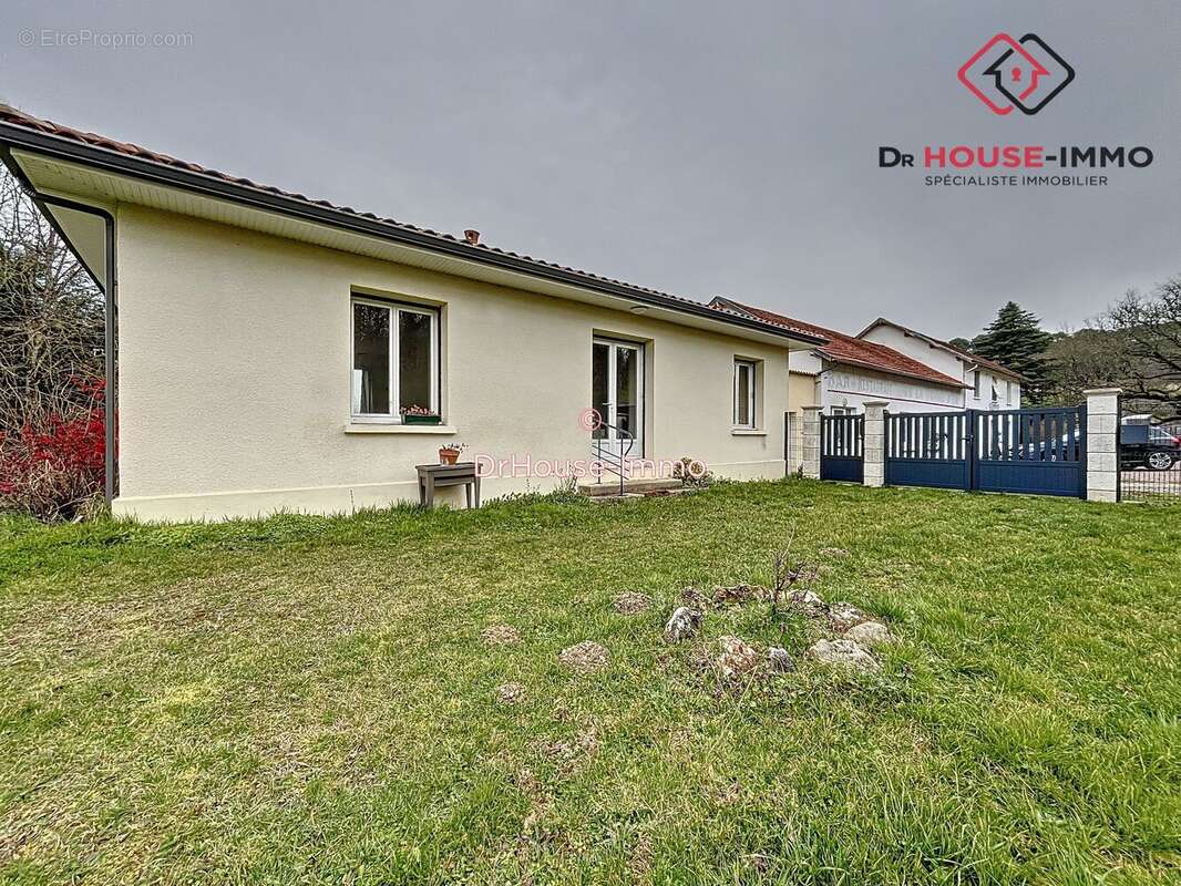 Maison à GRUN-BORDAS