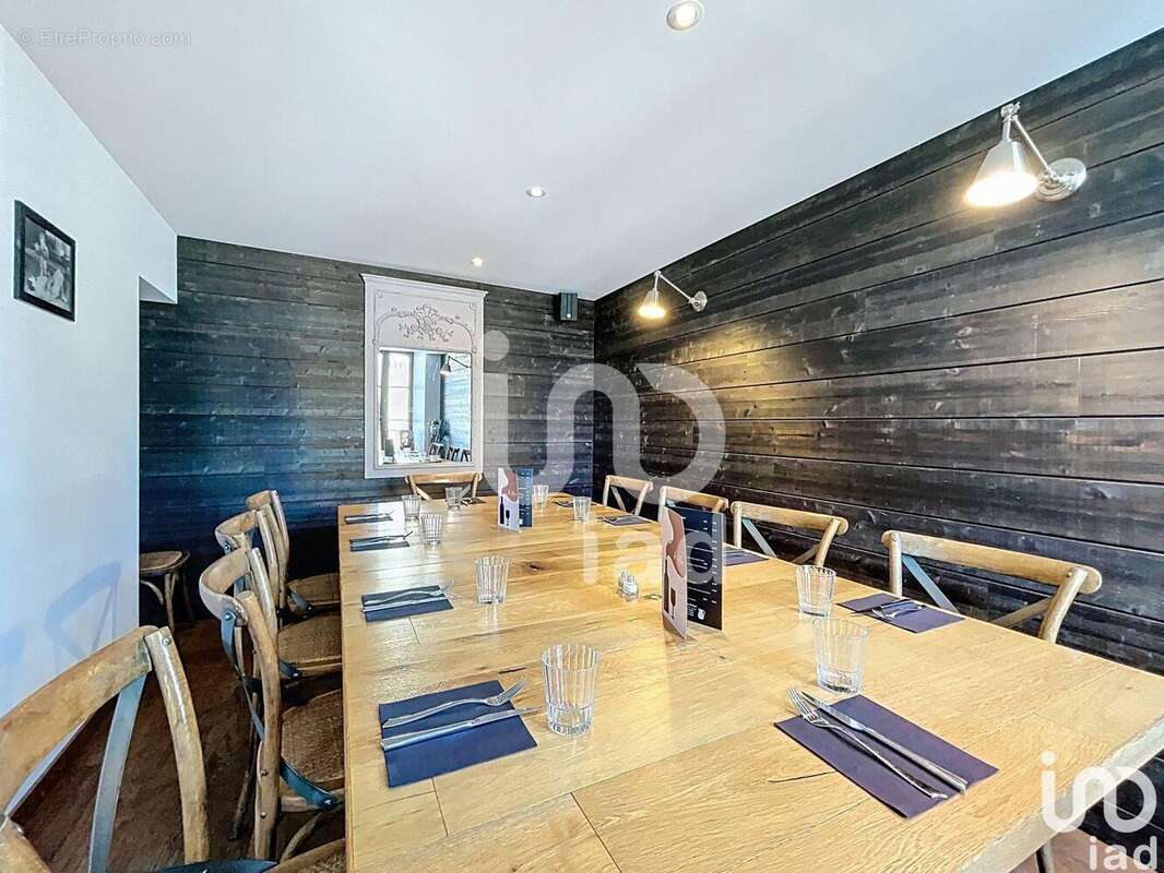 Photo 8 - Commerce à VITRE