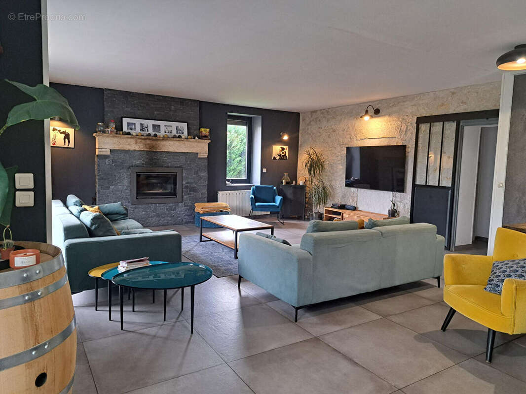 Maison à LA CHARITE-SUR-LOIRE