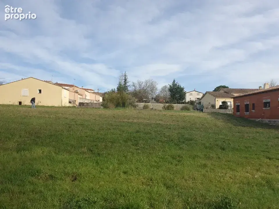 Photo Terrain à Les Mages au prix de 60 000€