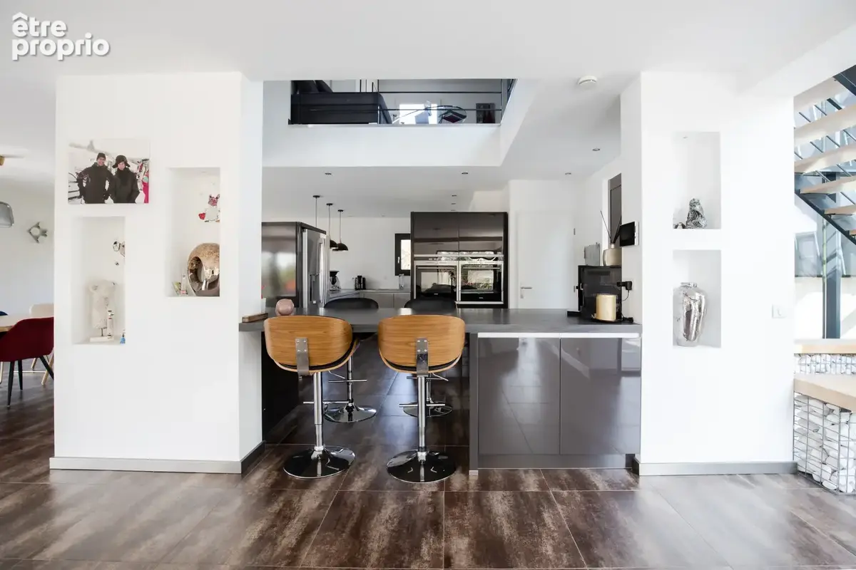 Nancy / a 5 minutes maison d'architecte 342m2 hab + sous-sol 225m2 avec garage 4/6 voitures sur terrain clos - photo 10
