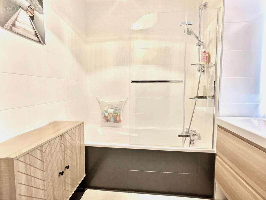 Appartement à DIVONNE-LES-BAINS