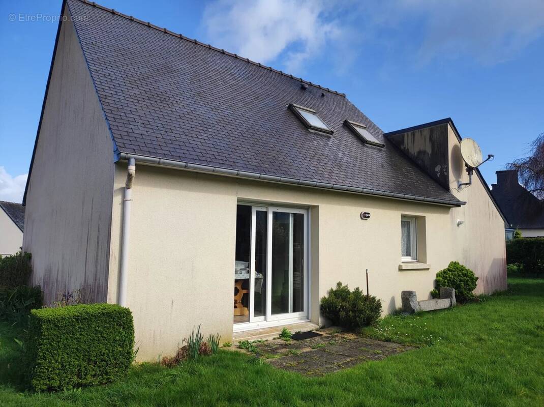 Maison à CHATELAUDREN