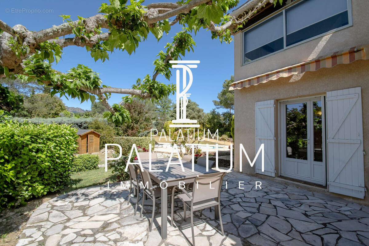 Maison à SAINT-JULIEN