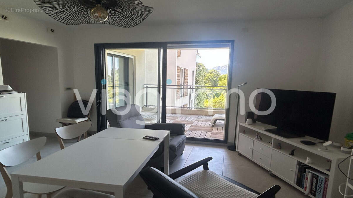 Appartement à MARSEILLE-8E
