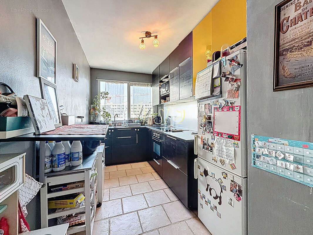Appartement à COLOMBES