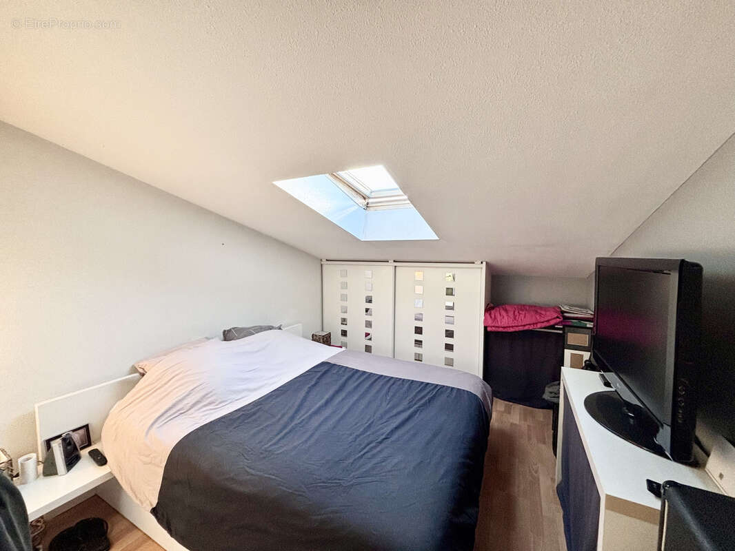 Cannet limite cannes  joli duplex t5 de 100 m2 garage 3774€/m2 - photo 4