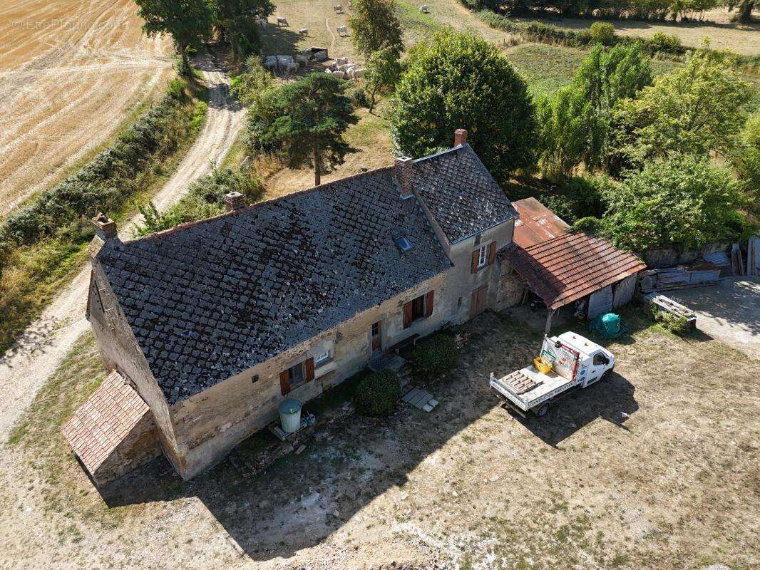 Maison à CHASSIGNOLLES