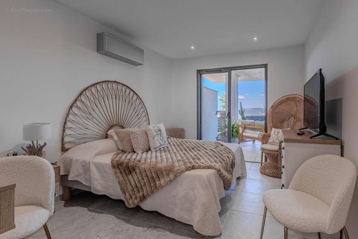 Appartement à GROSSETO-PRUGNA