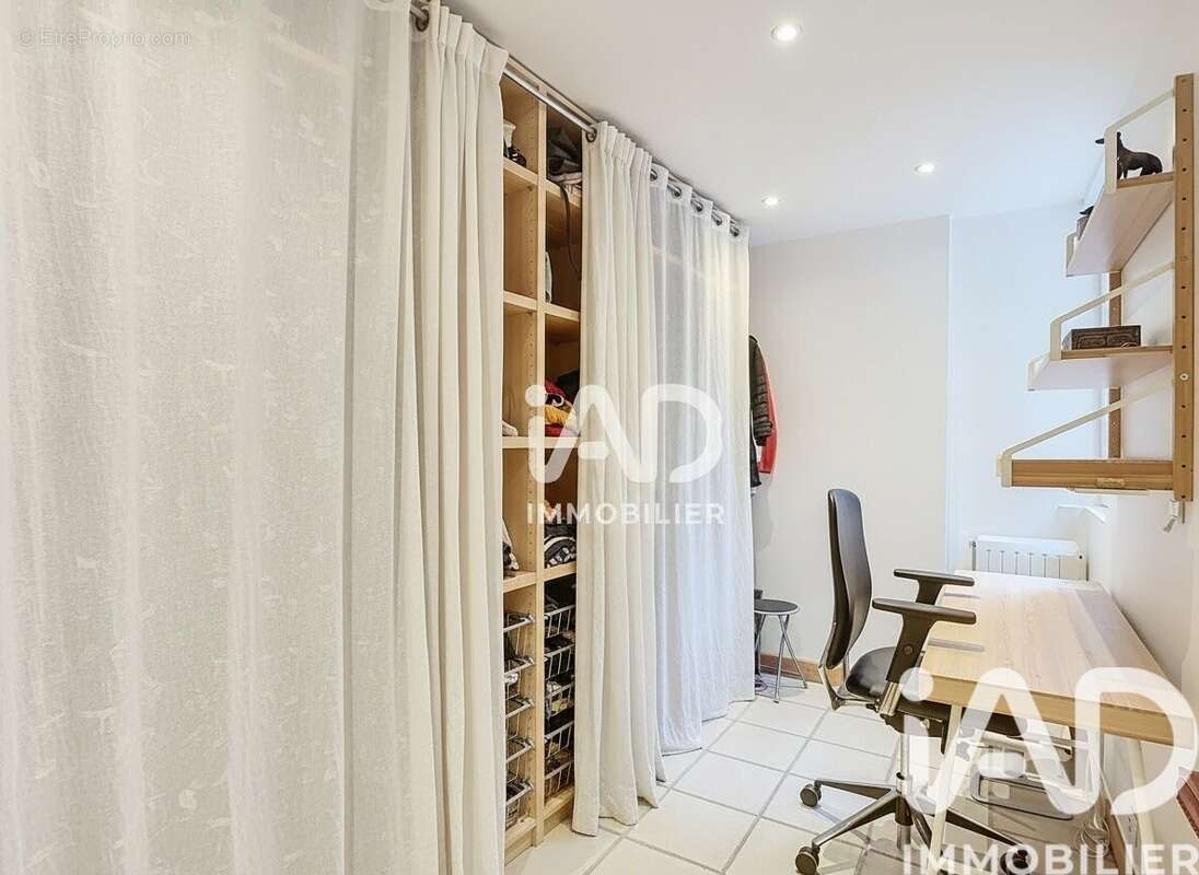 Photo 5 - Maison à SAINT-MAUR-DES-FOSSES