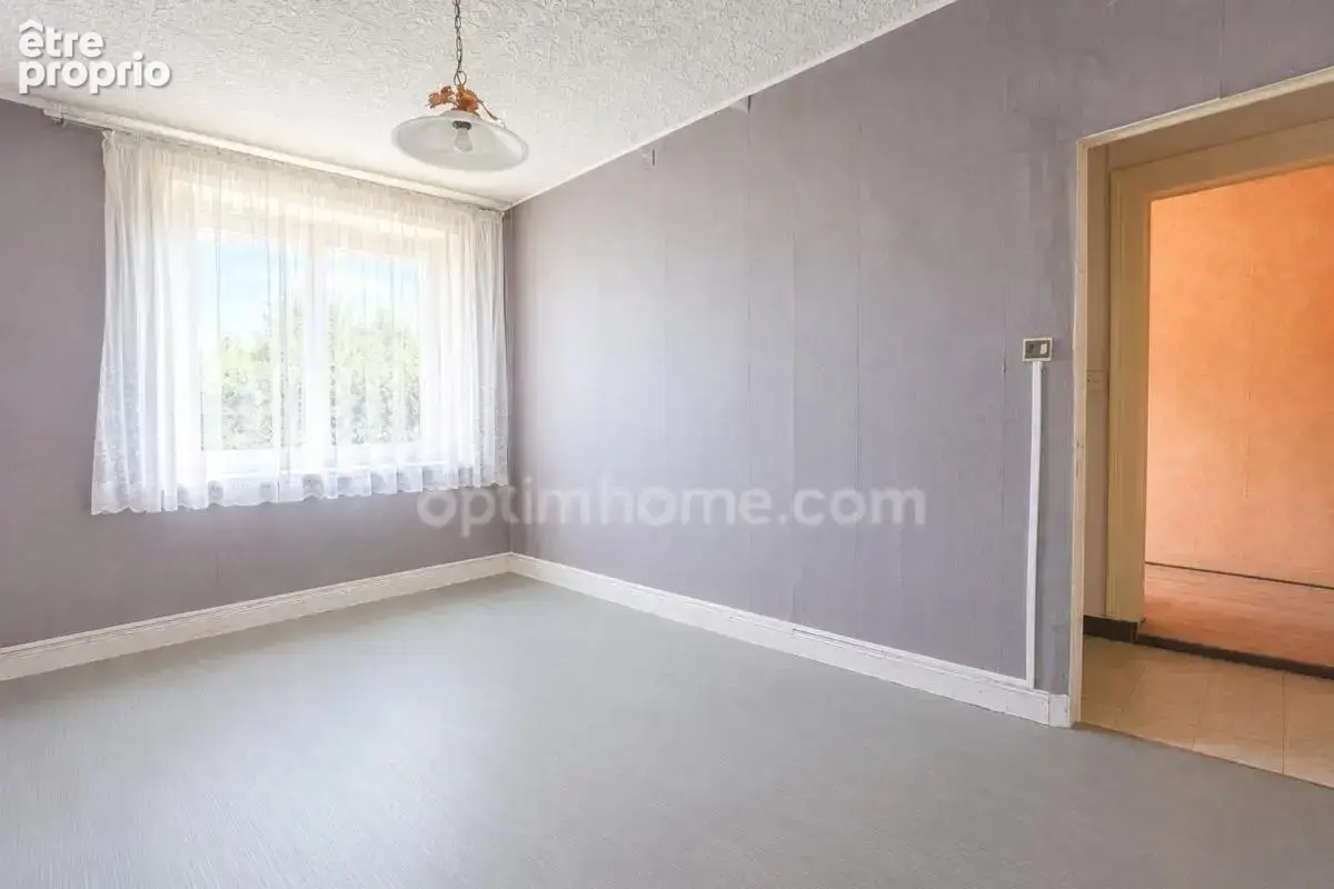 Neufchef - maison de village 5 pieces de 128 m² au coeur de la ville ! a renover ! - photo 5