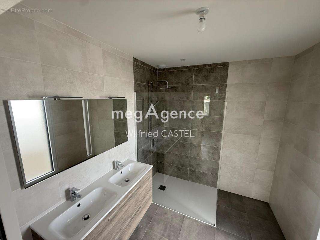 Maison à SAINT-HILAIRE-DE-RIEZ