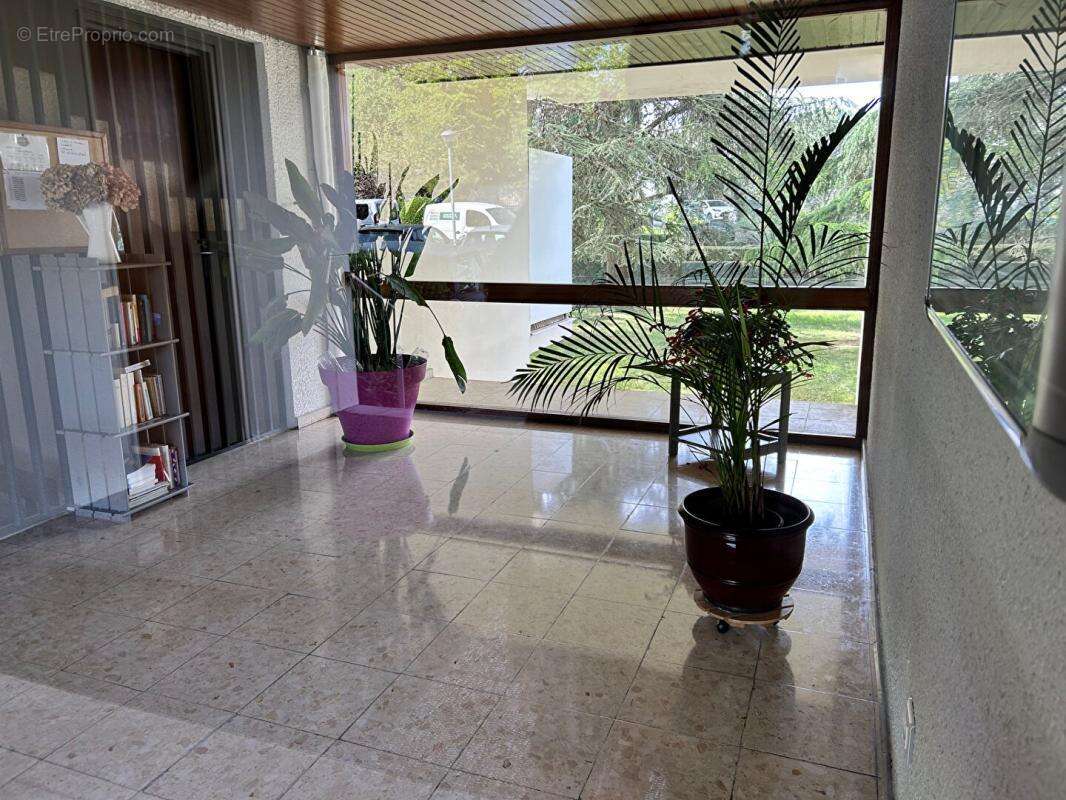 Appartement Blanquefort 1 pièce(s) 38 m2 - photo 2