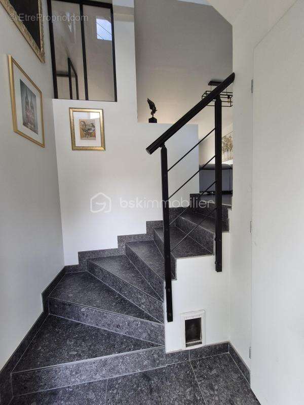 Maison à COURCOURONNES