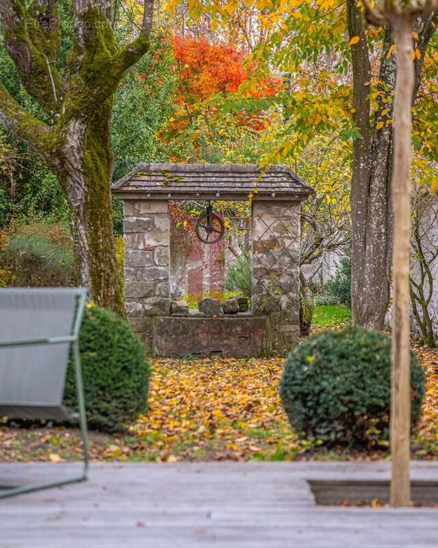 Maison à FONTAINEBLEAU