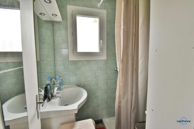 Maison à SAINT-JULIEN-DE-CHEDON