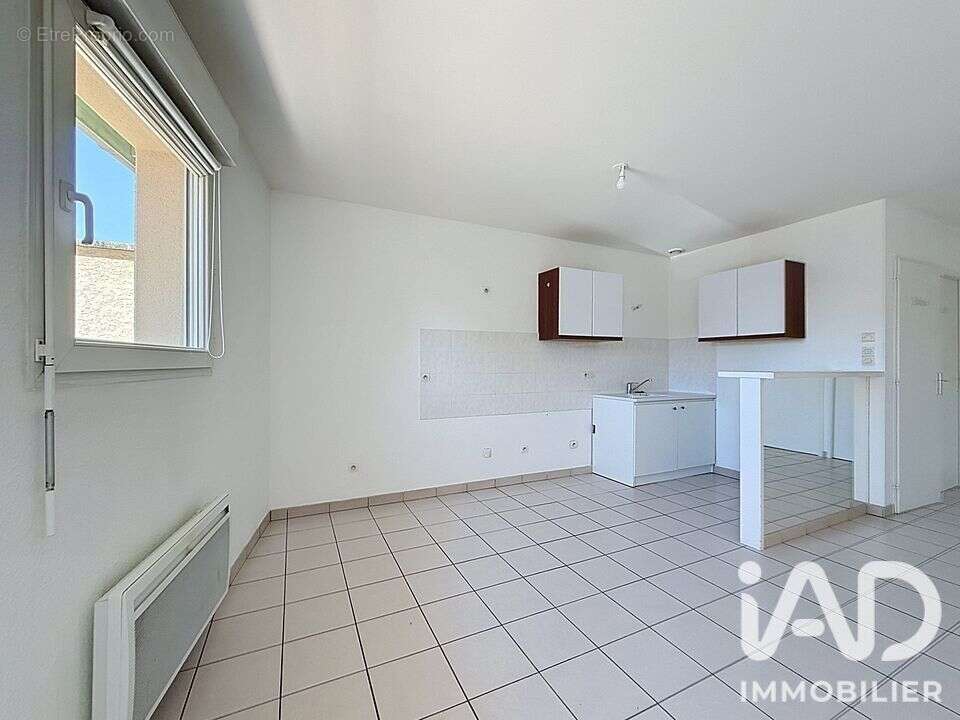 Photo 3 - Appartement à GENAS