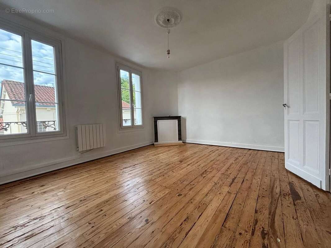 Charmante maison de ville rénovée avec 3 chambres - photo 6