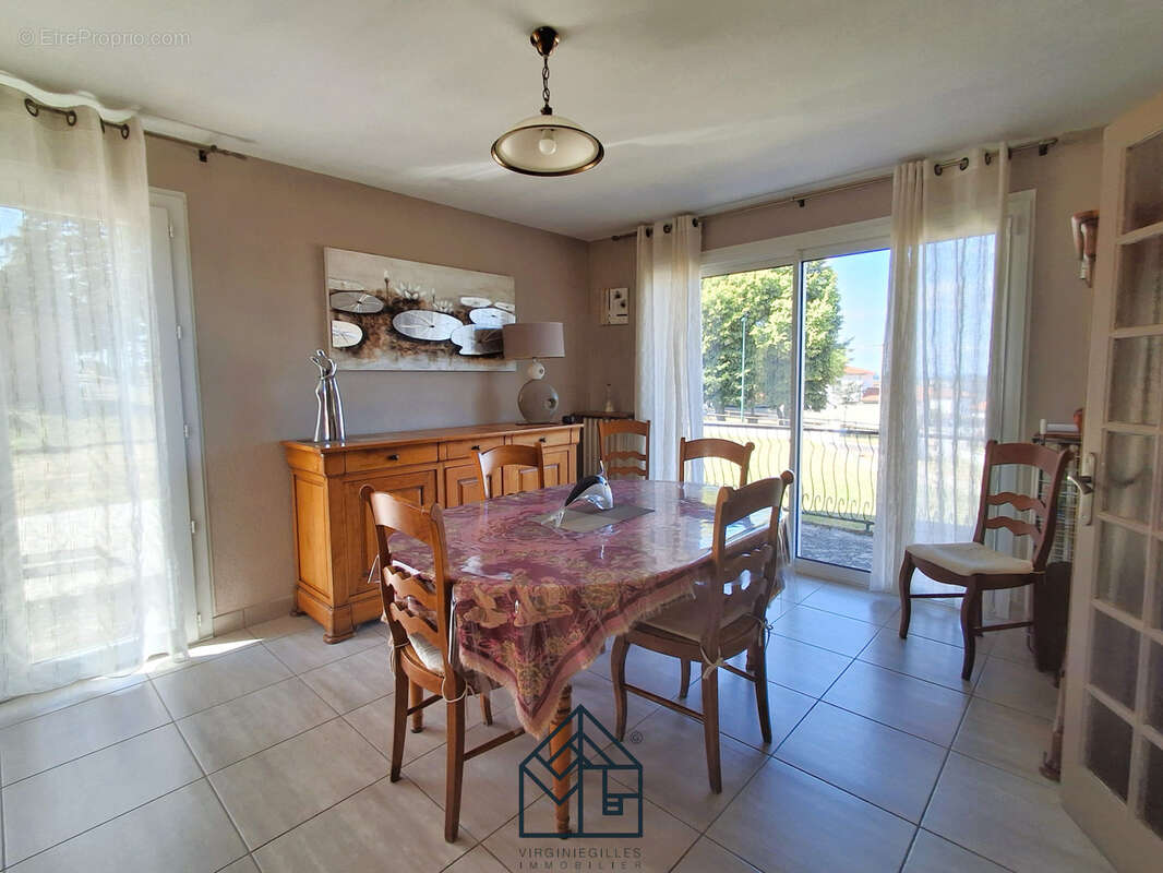 Charmante villa à la vue dégagée - photo 3